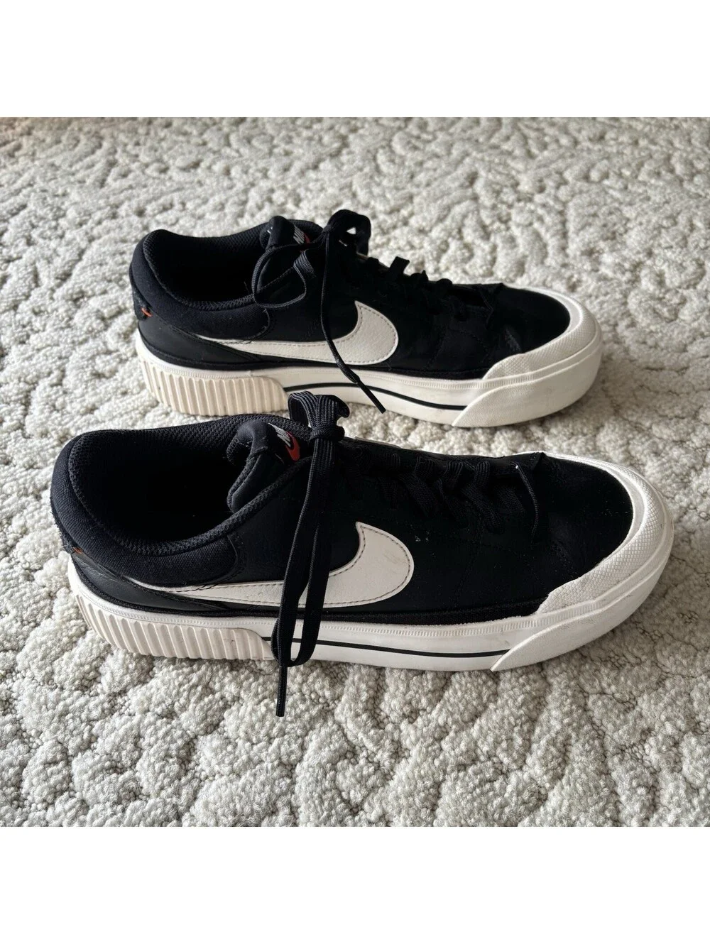 Nike Court Legacy Womens Size 9 Black White Leather Sneakers Shoes DM7590-001